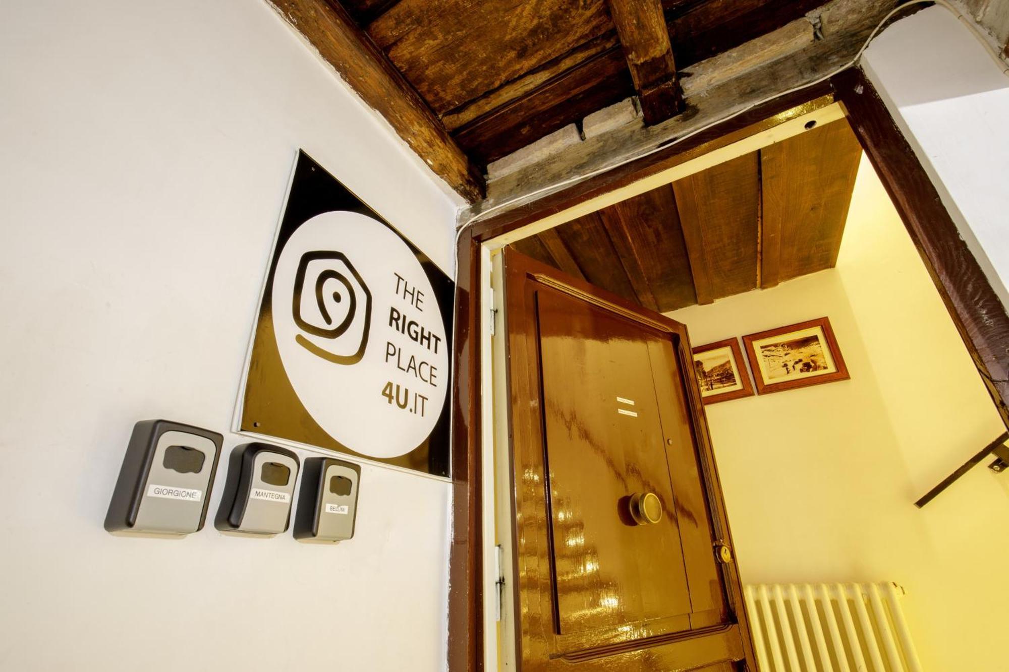 The Right Place 4U Navona Luxury Rooms Rom Exterior foto